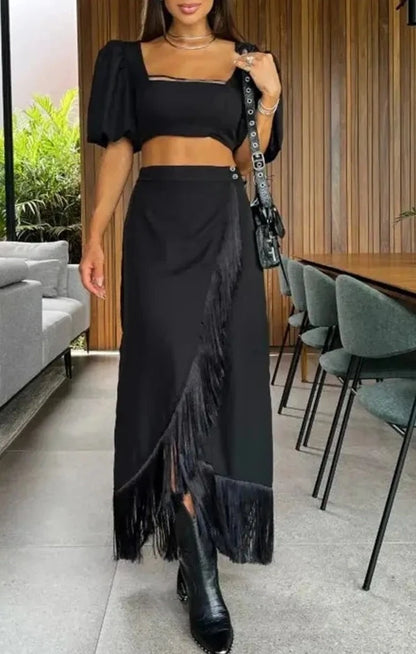 Conjunto saia com franjas e blusa decote quadrado AB303