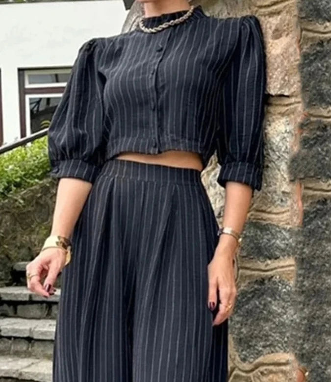 Conjunto blusa abotoada e calça ampla bufante AB675