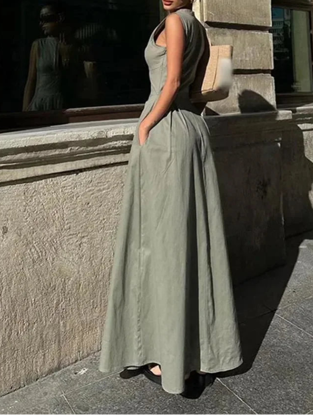 Vestido longo acinturado com pregas estruturadas AB924