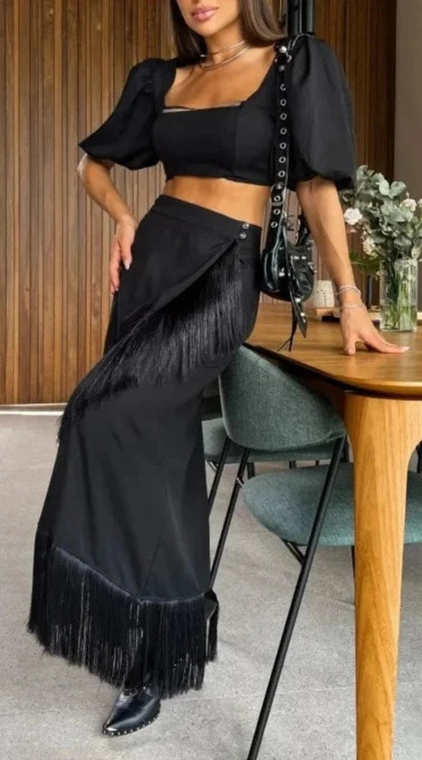 Conjunto saia com franjas e blusa decote quadrado AB303