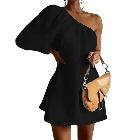 Vestido curto assimétrico com manga bufante AB923