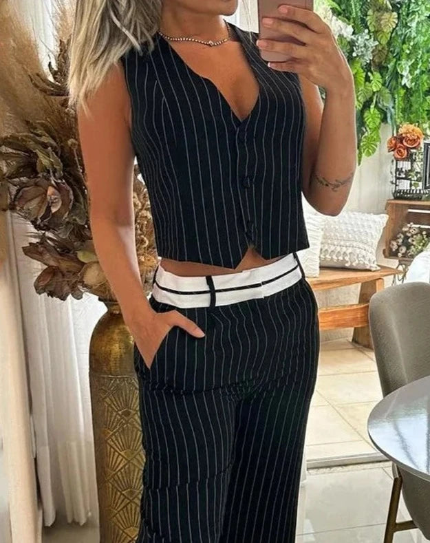 Conjunto preto listras verticais calça cós branco e colete AB446