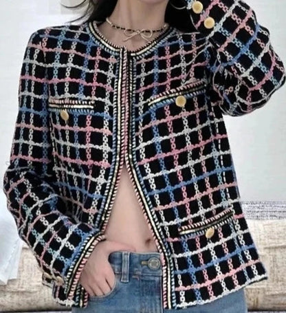 Blazer feminino com detalhe em correntes coloridas AB622